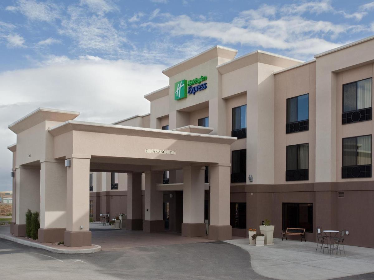 Holiday Inn Express Rawlins By Ihg Exterior foto